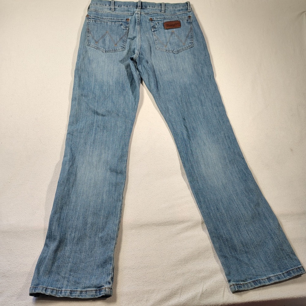 Wrangler Retro Jeans Mens 34x35 Medium Wash Slim Straight Faded 1088MWZJK - Picture 11 of 13